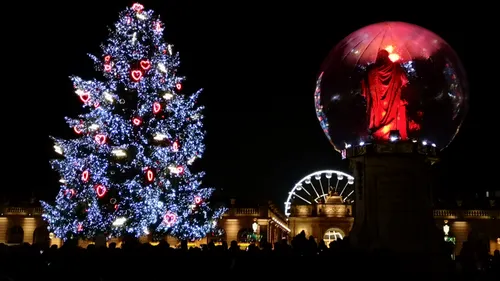 Noël en Lorraine : le sapin de la place Stanislas arrive ce jeudi à...